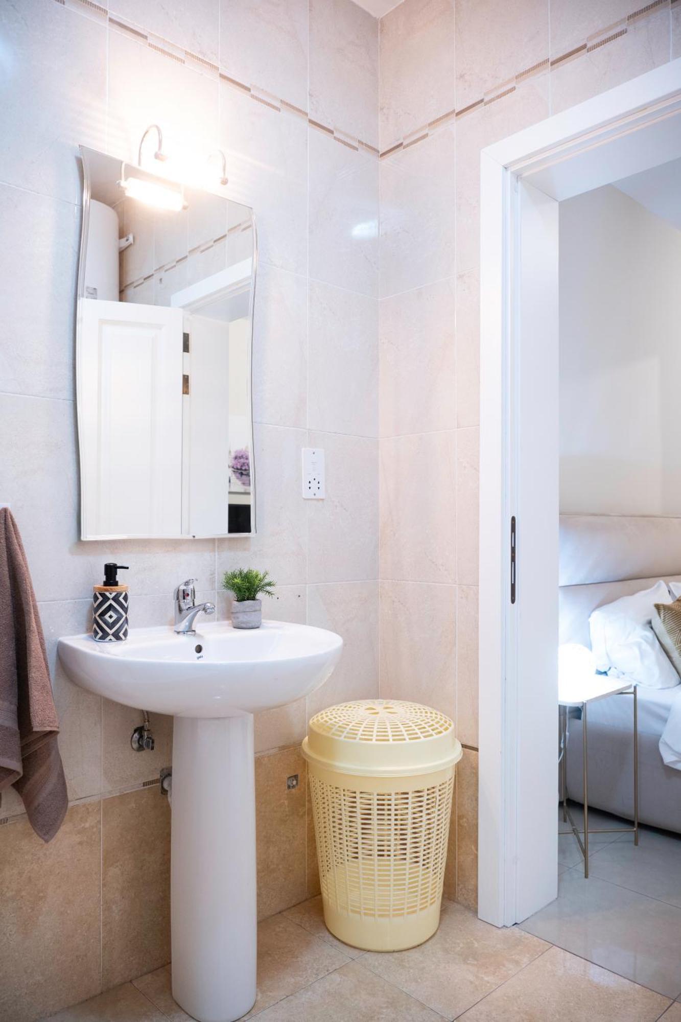 Golden Harbour - 2 Bedrooms, 2 Bathrooms Gzira Exteriér fotografie